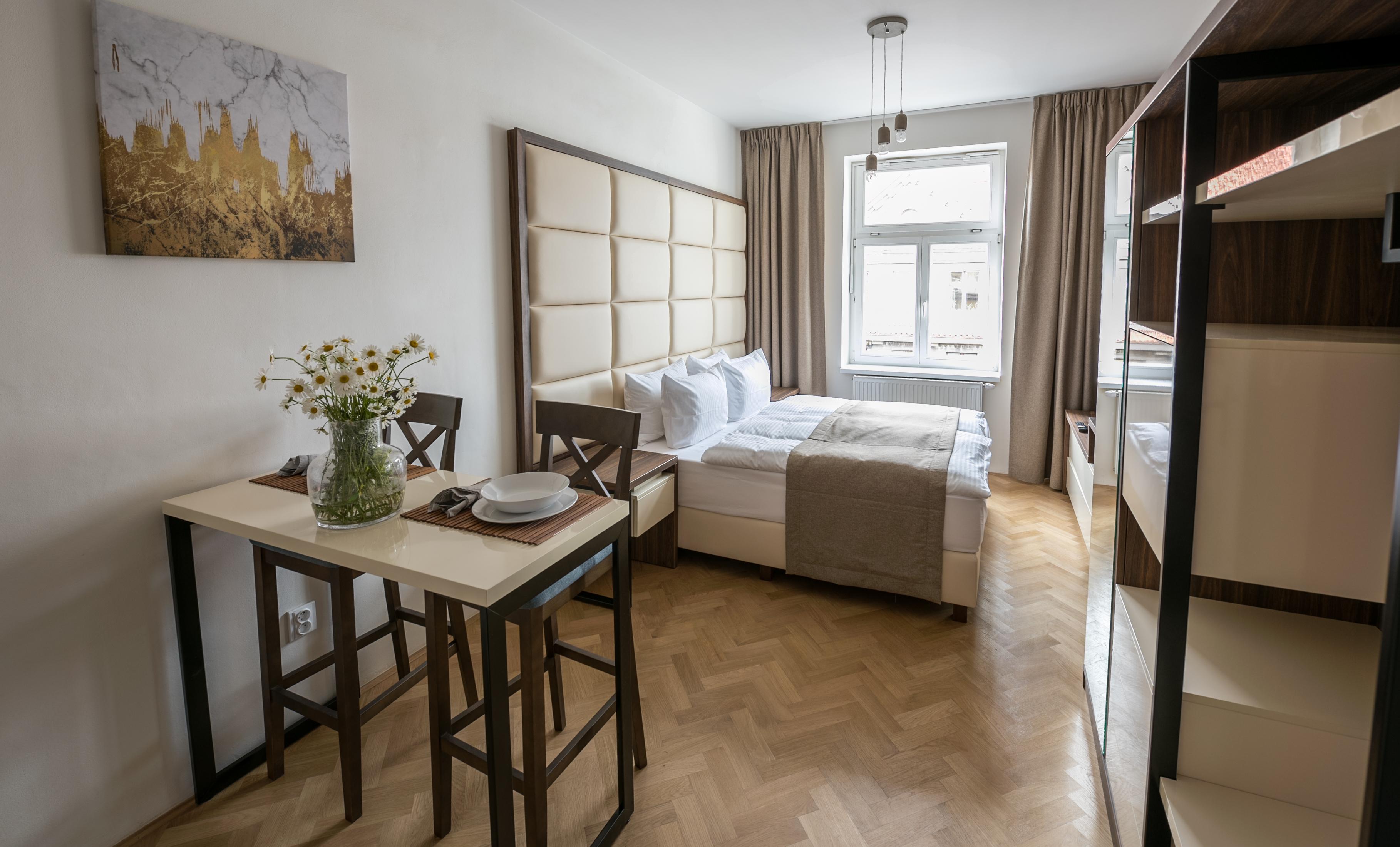 Letna Garden Suites — Photos 1